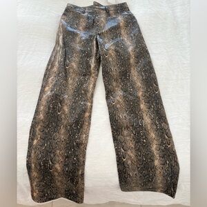 Snakeskin leather pants | MANGO